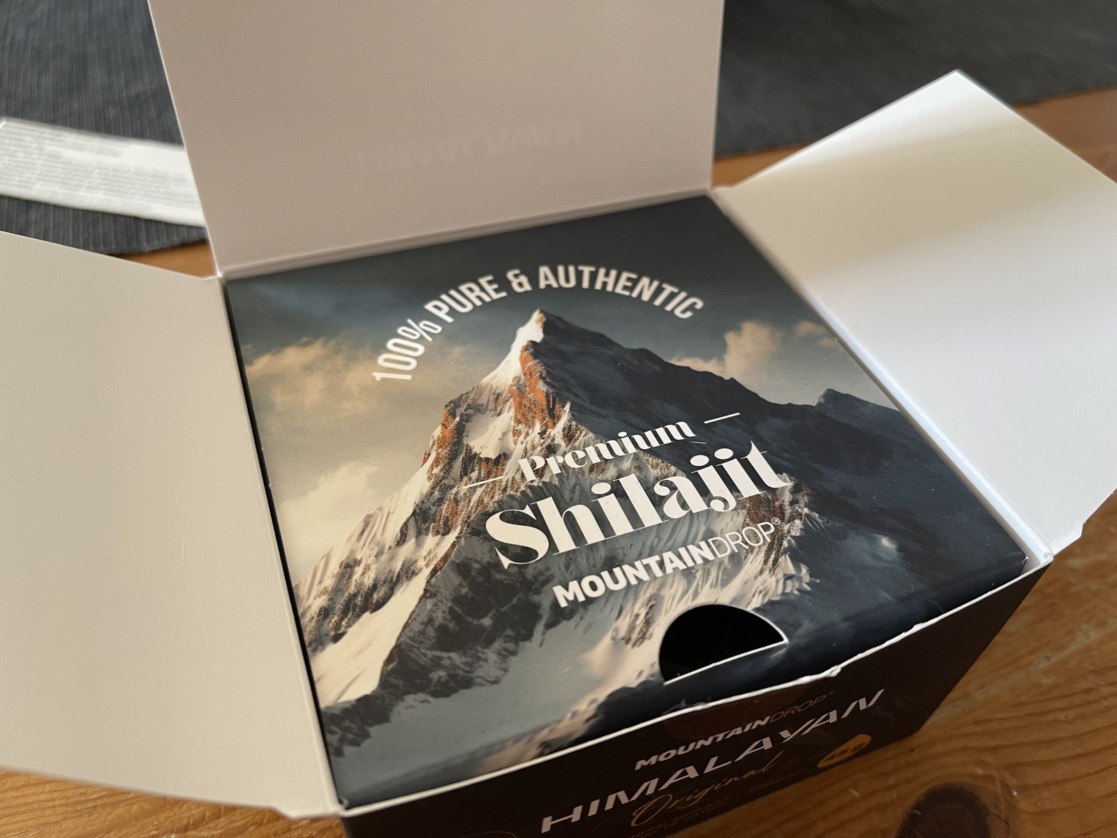 Unboxing črna magija iz Himalaje